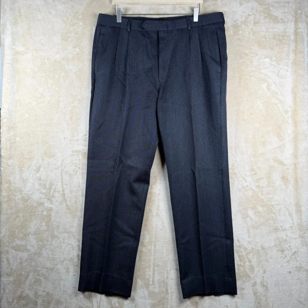 Brooks Brothers Mens 100% Wool Pleated Dress Pants Charcoal Grey 37x31